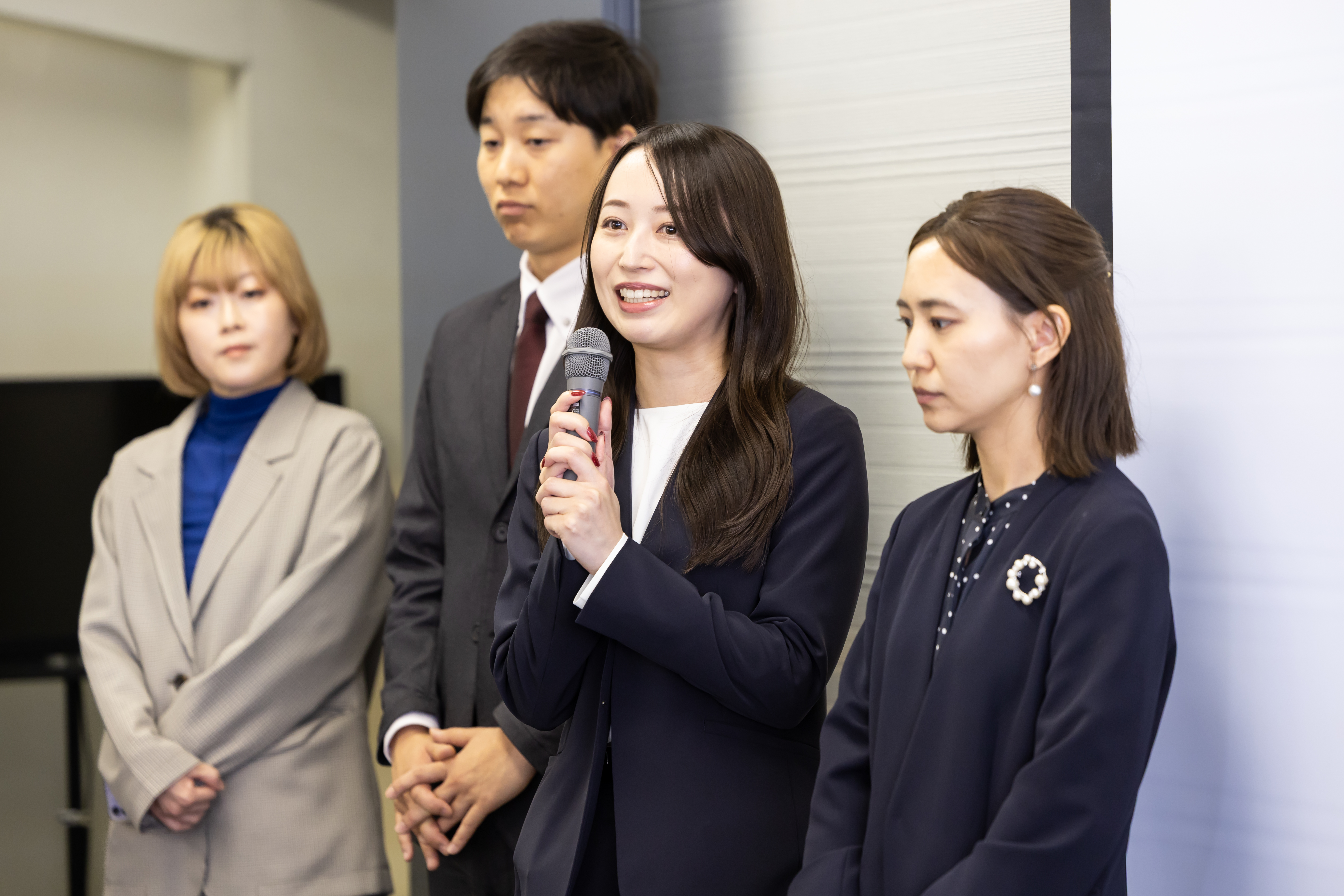 社会保険労務士法人そらの社員集合写真